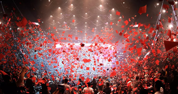 镇江FIRST酒吧消费 润州区金山宝地